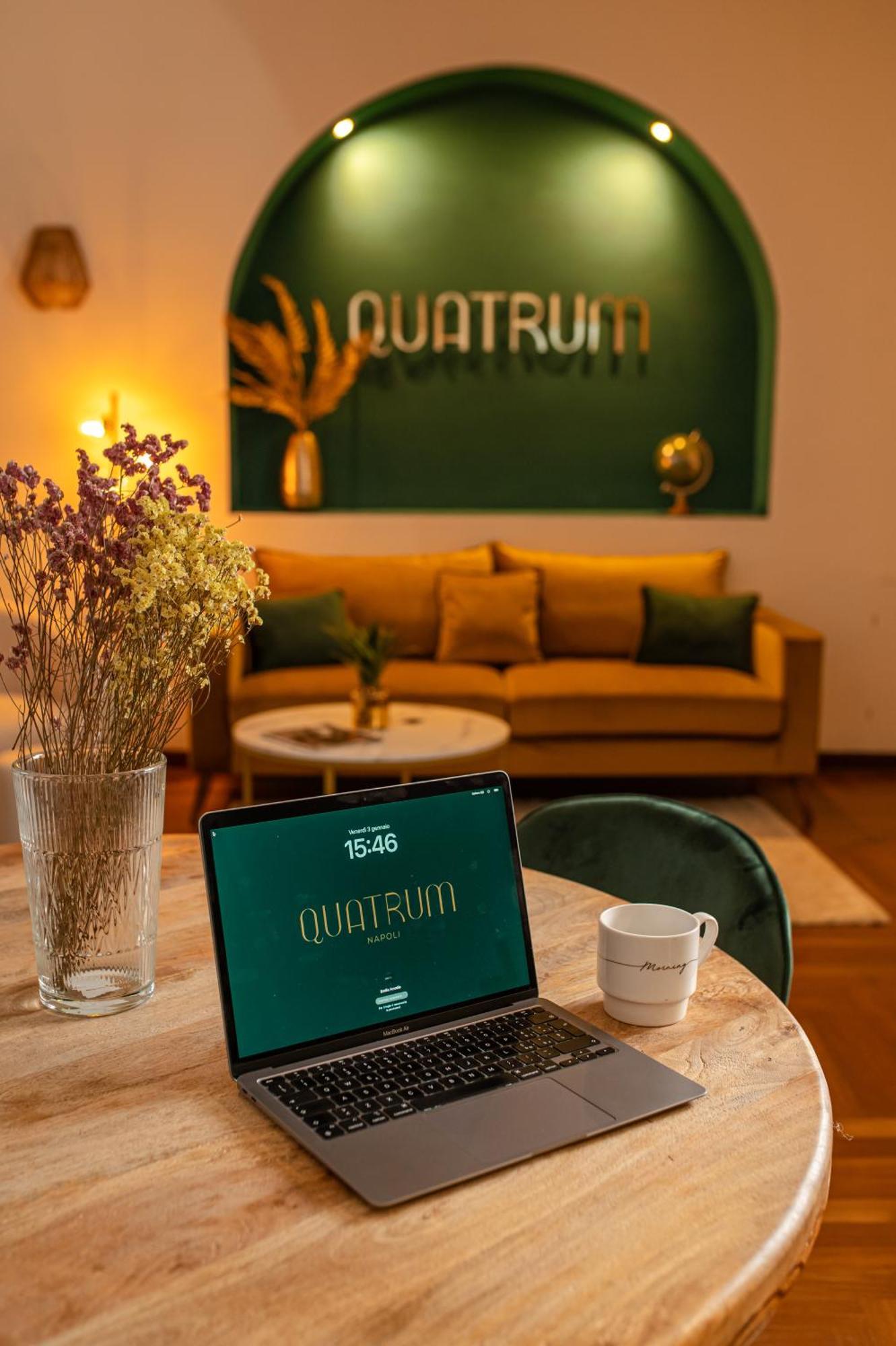Quatrum Apartment Неаполь Экстерьер фото